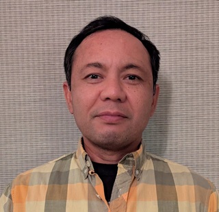 portrait of Santi Soumpholphakdy